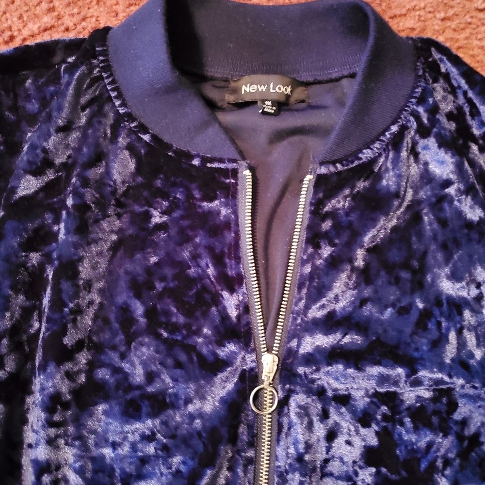 Velour Jacket - Picture 3 of 6